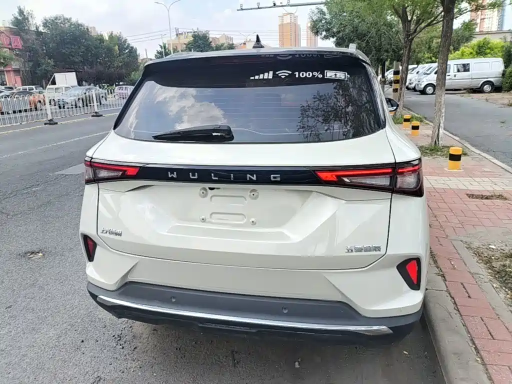 Wuling Motors Wuling Xingchen 2021 2021 1.5T CVT Starlight Edition