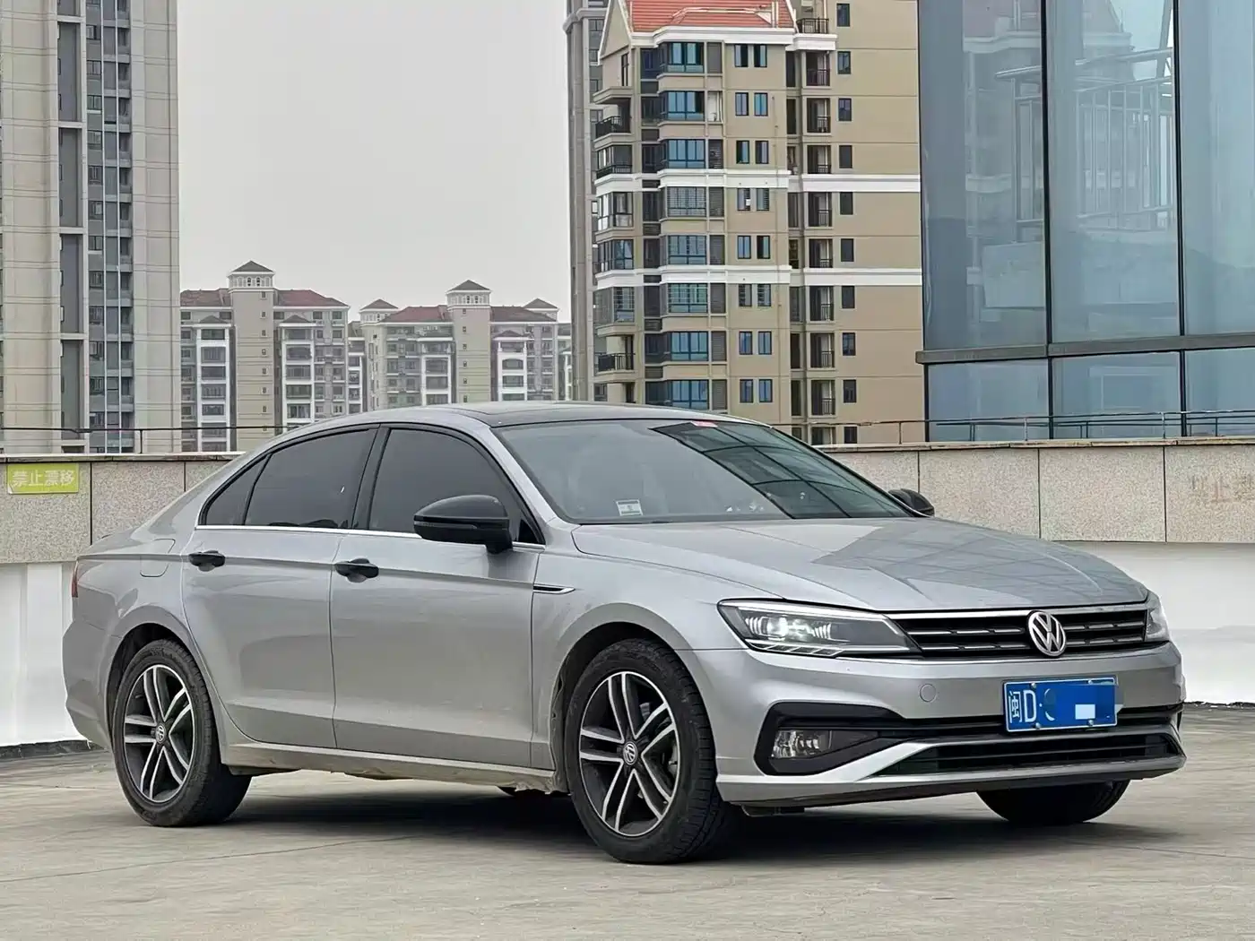 Volkswagen Lamando 2021 280TSI DSG Comfort Edition фото 3