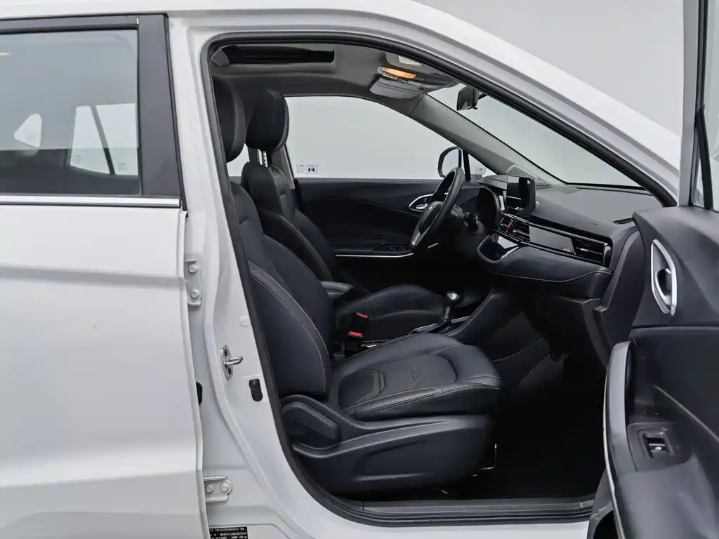 JAC Refine S4 2019 2019 1.6L CVT Superior