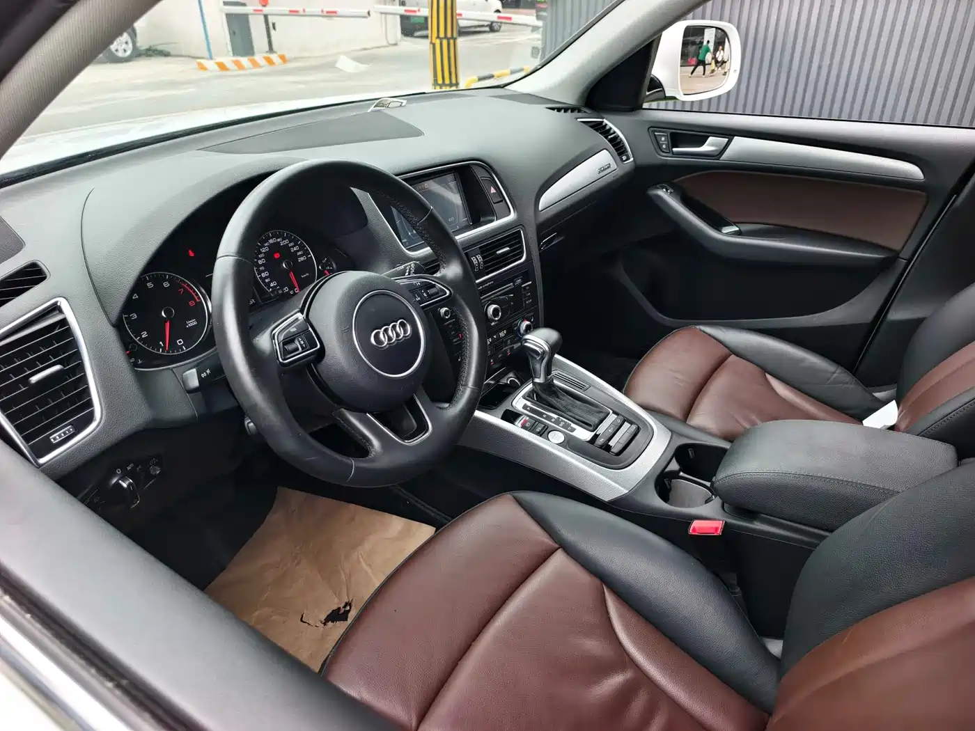 Audi Q5 2016 40 TFSI Technology Model фото 8