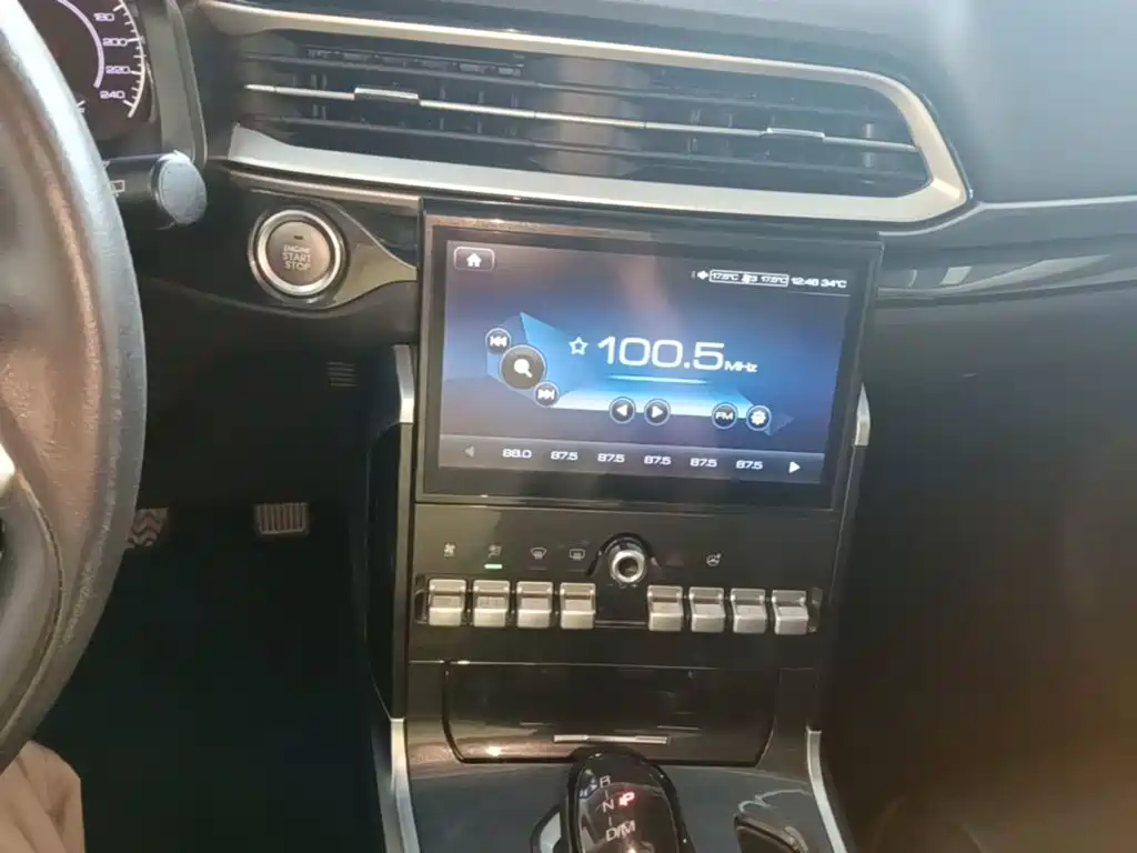 Фото 13 - Haval F5