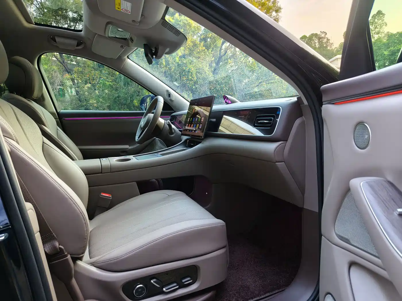 Aito M7 2026 2026 Extended Range Pro+ AWD 5-seater