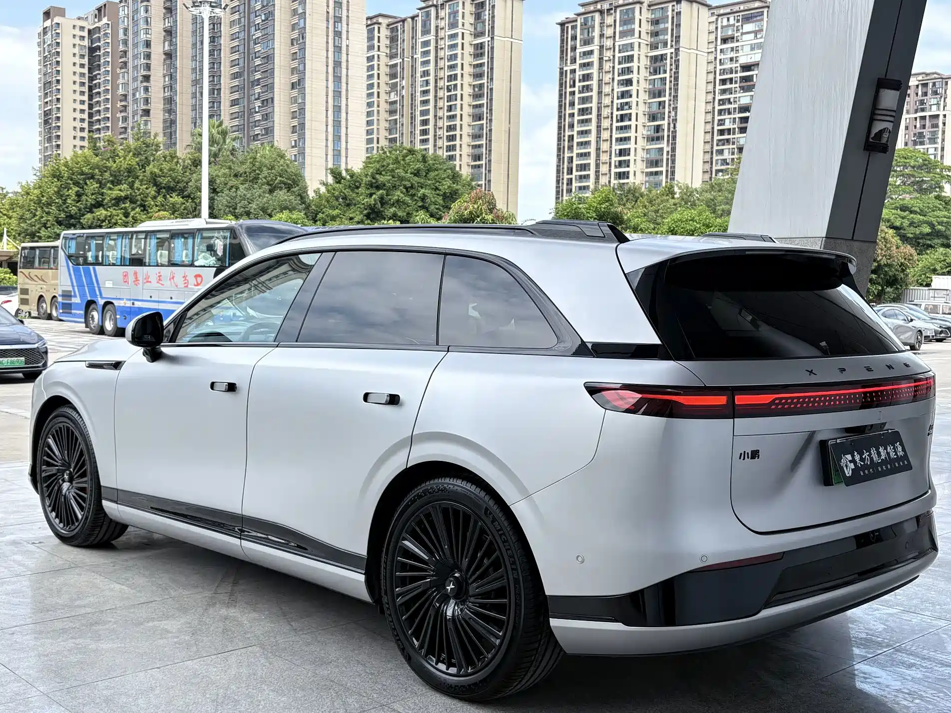 Фото 7 - XPeng G9
