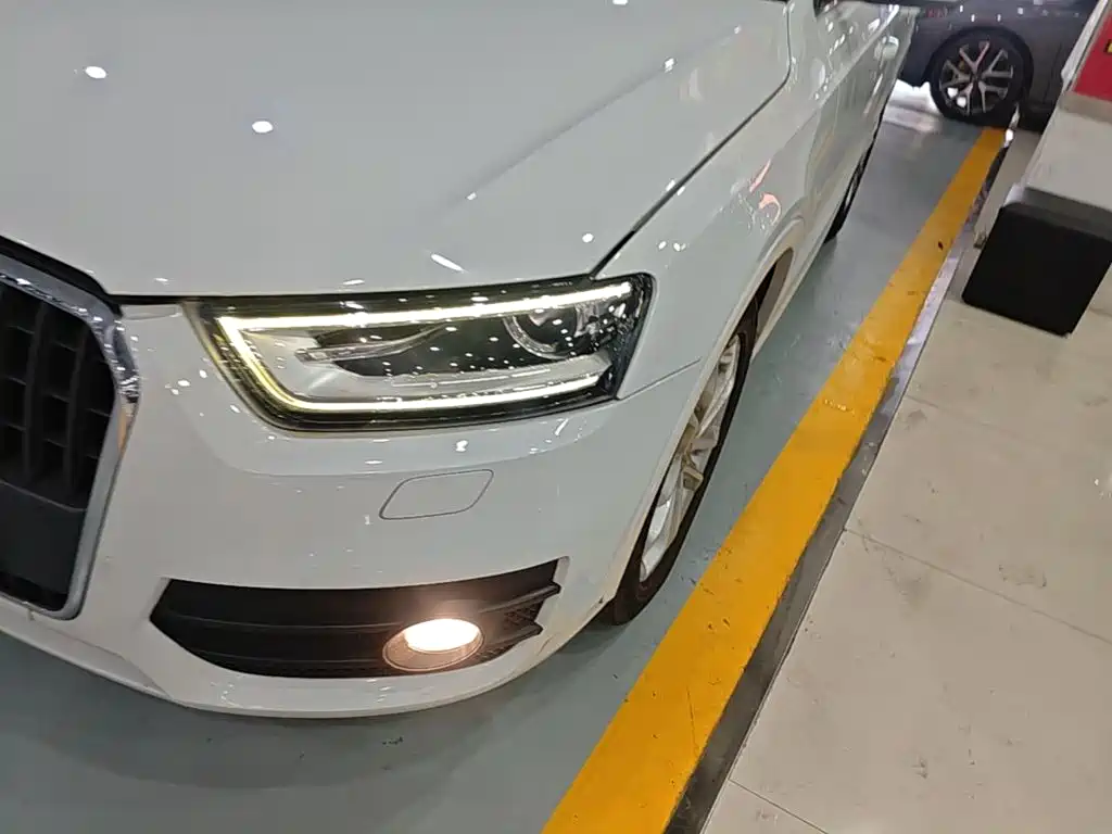 Фото 24 - Audi Q3
