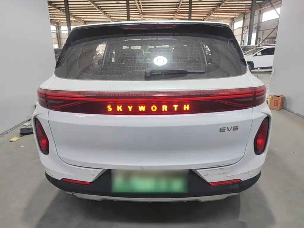 Фото 4 - Skyworth Auto Skyworth EV6