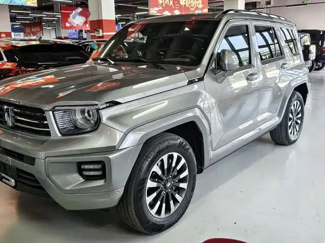 TANK TANK 700 NEW ENERGY