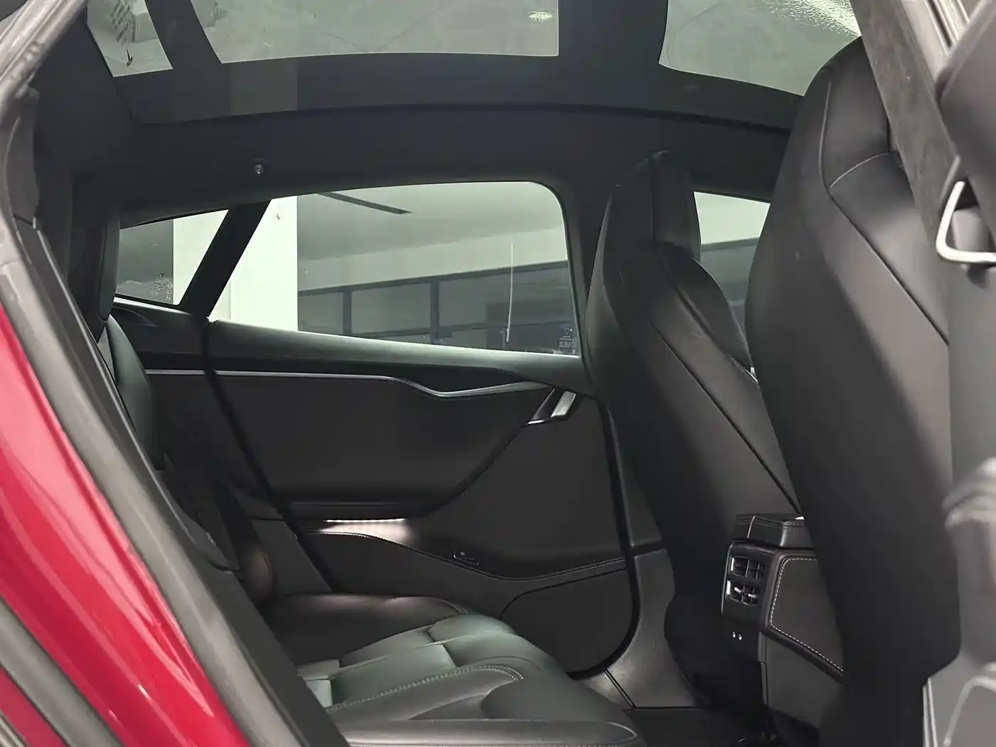 Tesla Model S 2019 2017 Model S 75D Standard Range