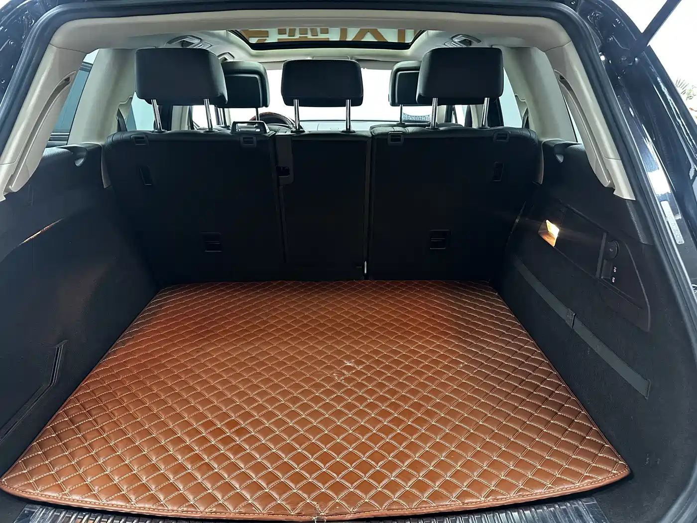 Volkswagen Touareg 2011 3.0TSI Standard фото 16