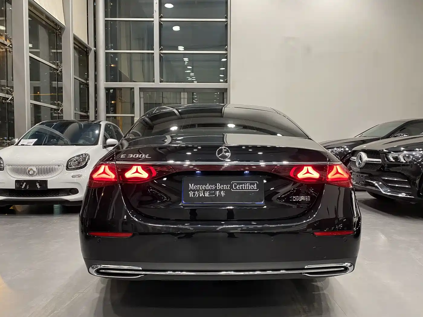 Mercedes-Benz E-Class 2025 E 260 L фото 17