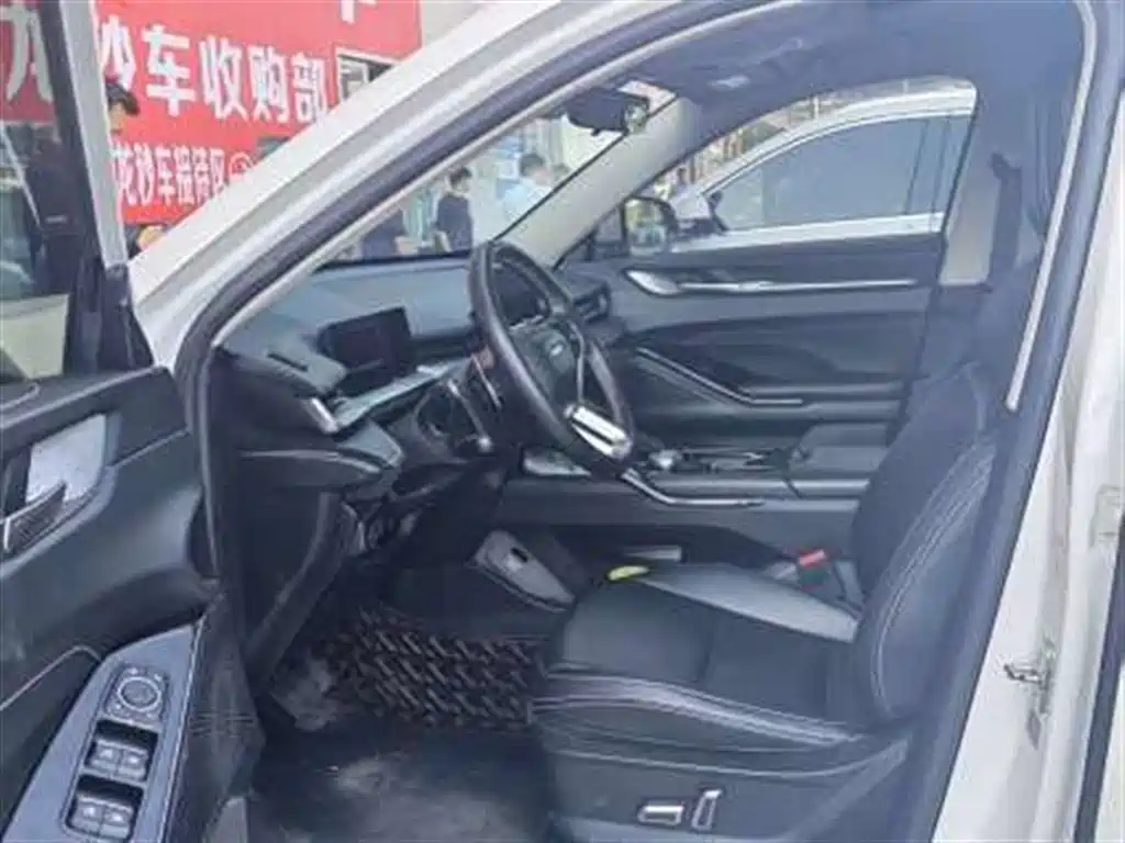 Фото 6 - Haval H6