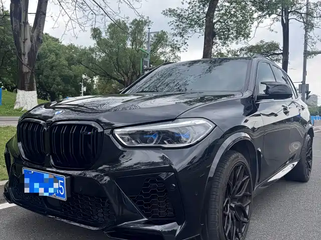 BMW X5 M