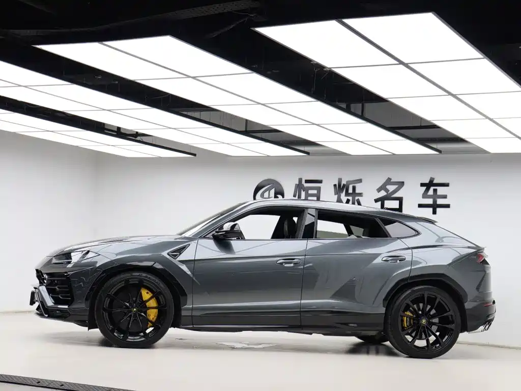 Lamborghini Urus 2019 2018 4.0T V8