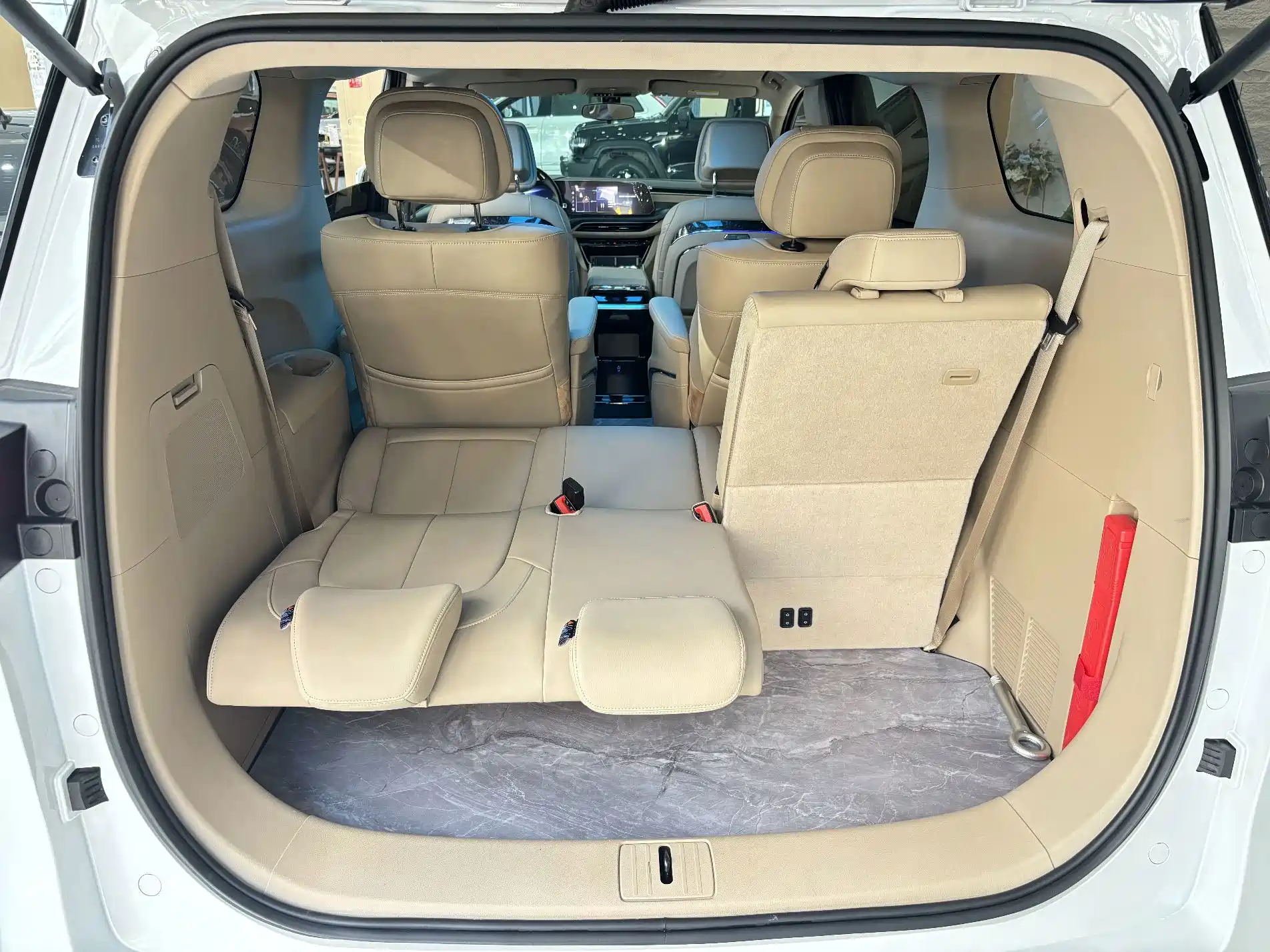 Фото 26 - Buick GL8