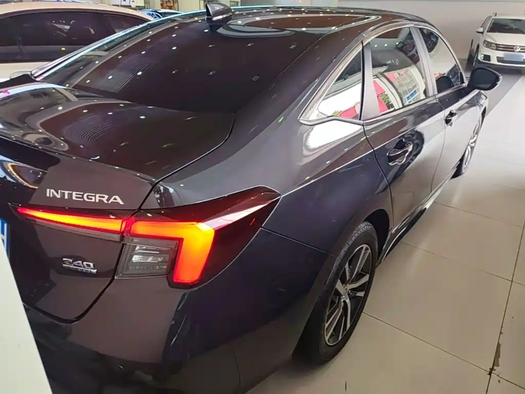 Honda Integra 2024 2023 240TURBO CVT Tech Edition