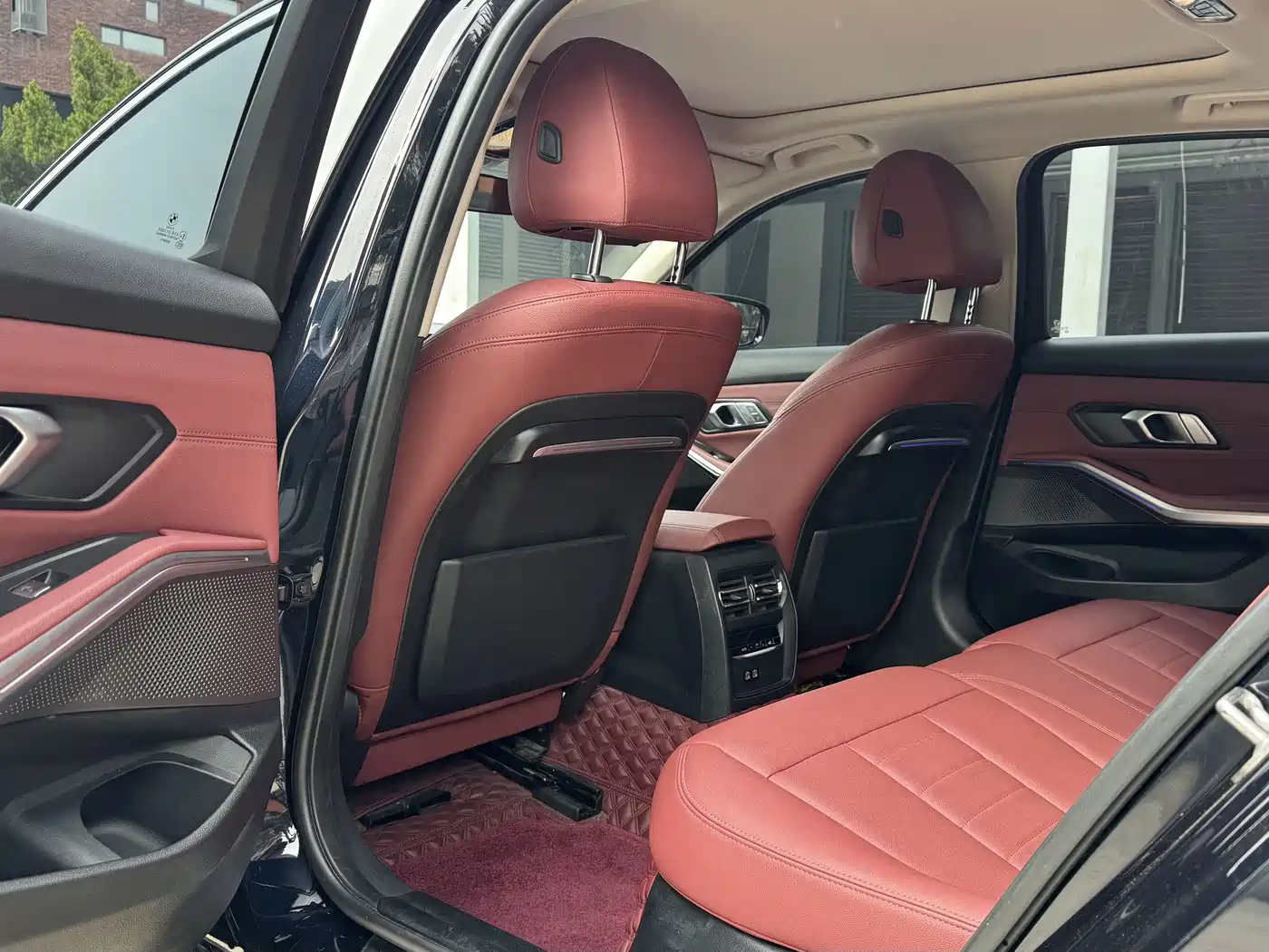 BMW 3 Series 2021 Second Facelift 325Li M Sport Package фото 5