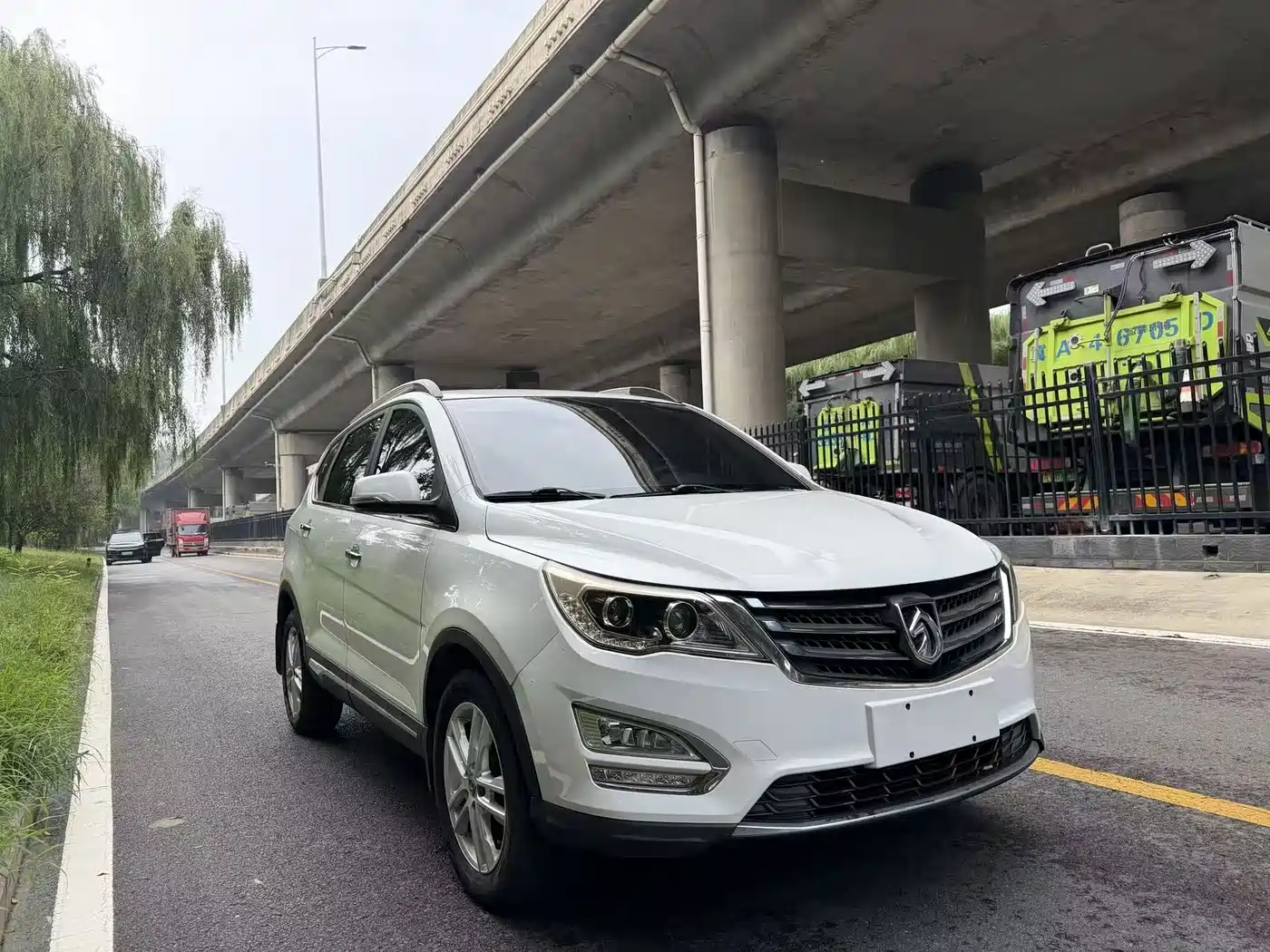 Baojun 560 2017 2016 1.5T Manual Elite