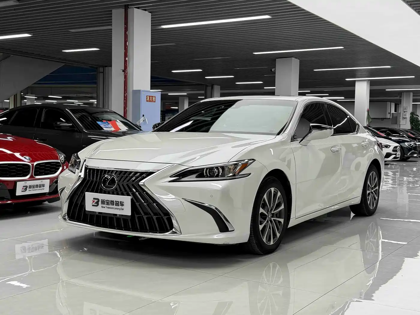 Lexus Lexus ES 2022 300h Excellence Edition