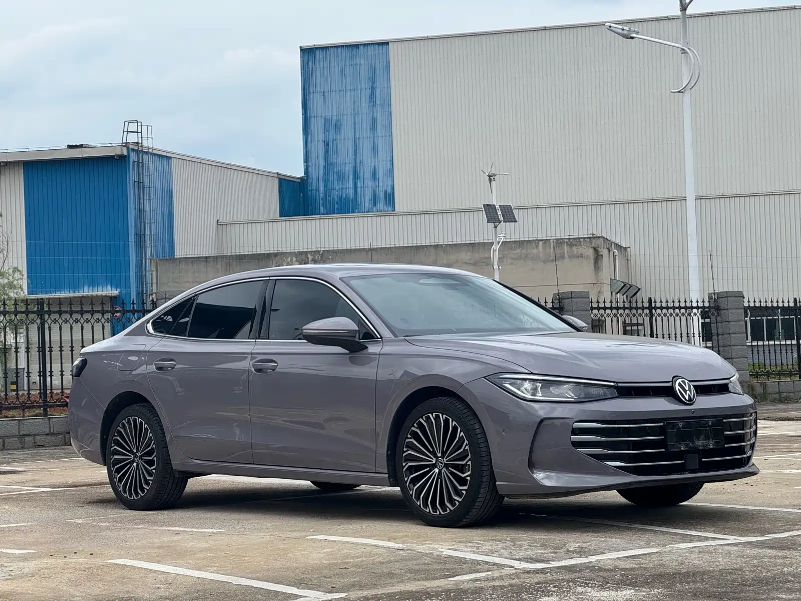 Фото 3 - Volkswagen Passat