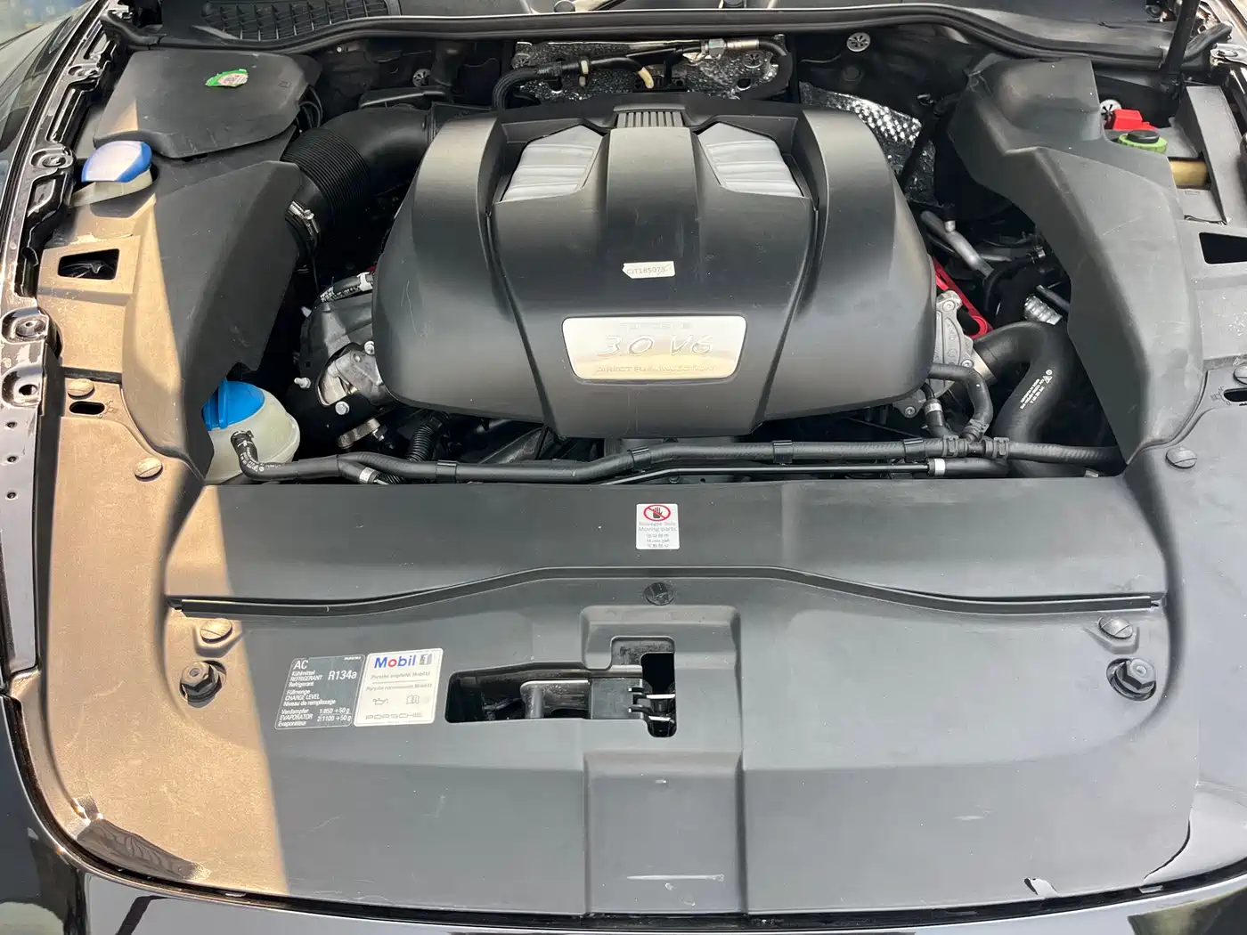 Porsche Cayenne 2014 Cayenne Platinum Edition 3.0T фото 18