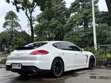 Photo 9 - Porsche Panamera