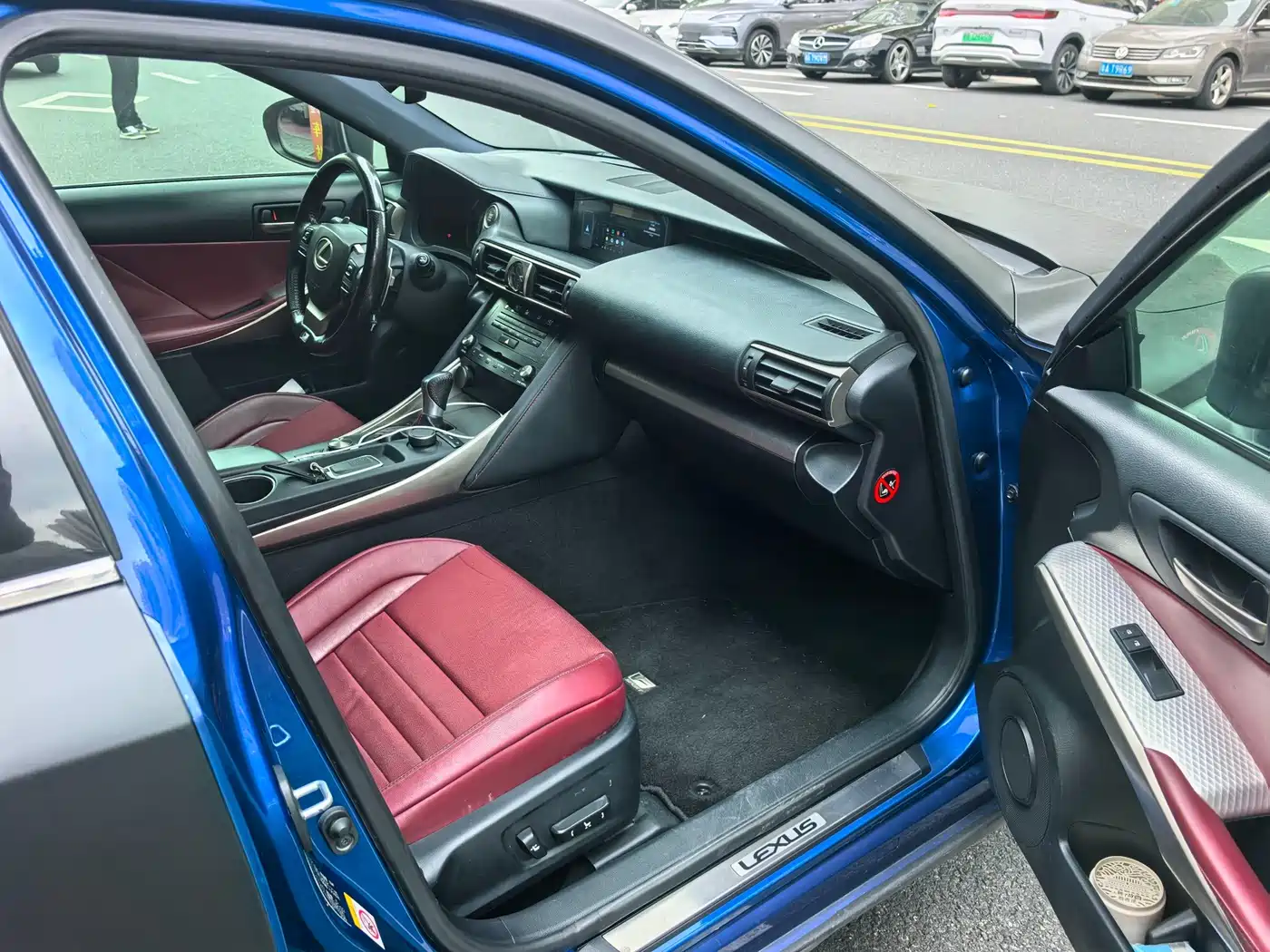 Lexus IS 2018 2017 300 F SPORT