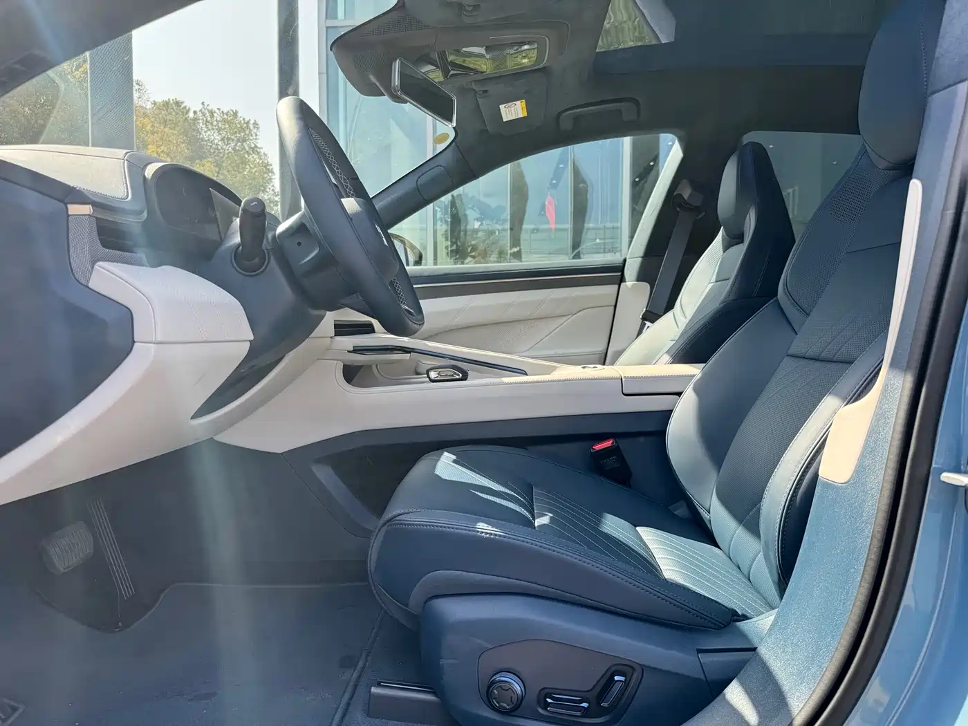 ZEEKR EXTREME KRYPTON 001