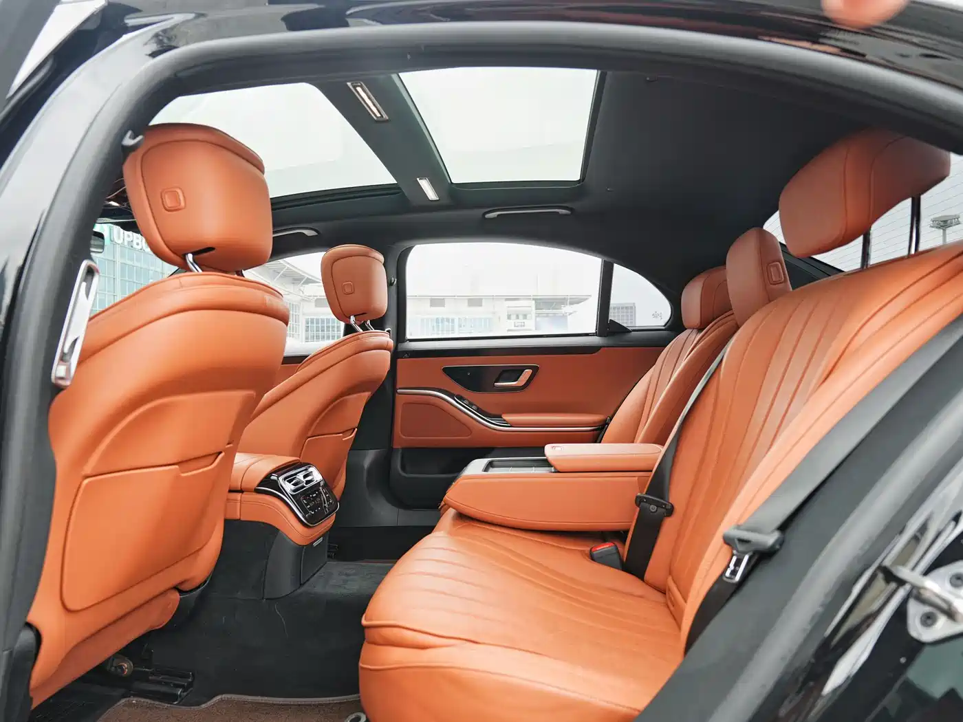 Mercedes-Benz S-Class 2023 Model S 400 L Business Edition фото 12