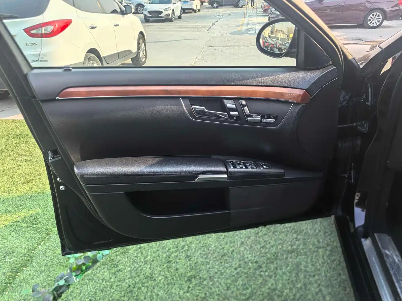 Mercedes-Benz S-Class фото 5
