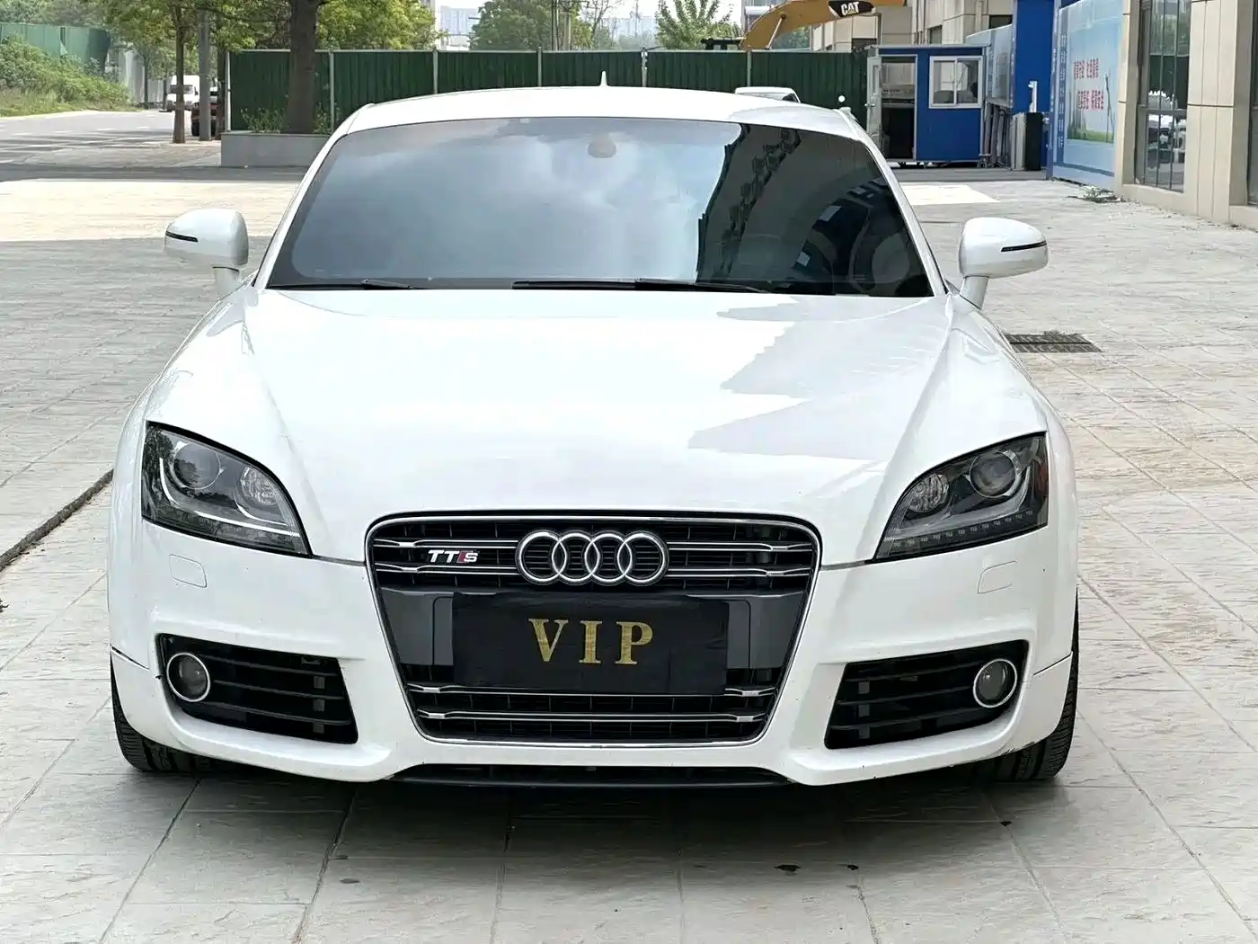Фото 2 - Audi TT