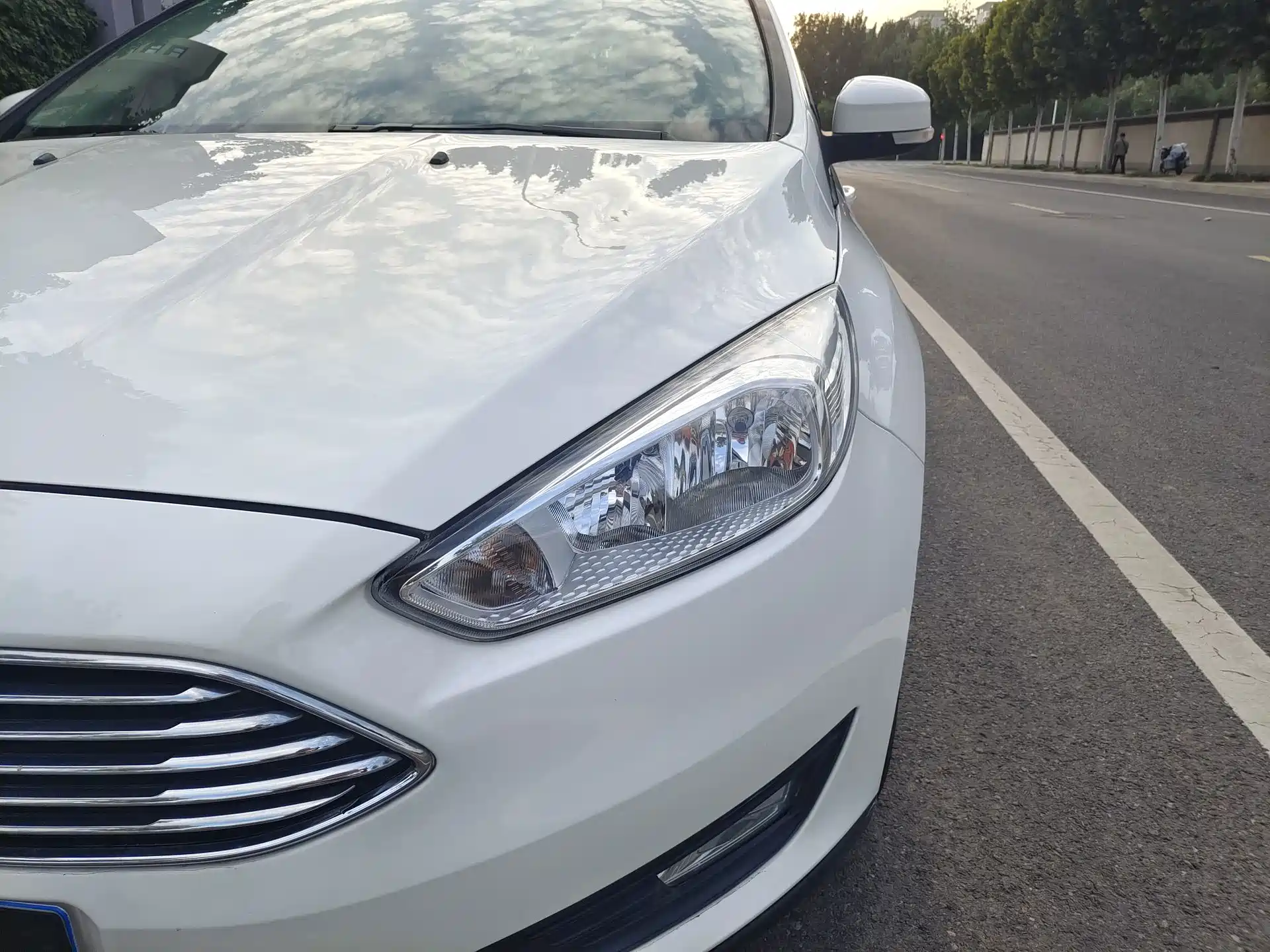 Фото 4 - Ford Focus