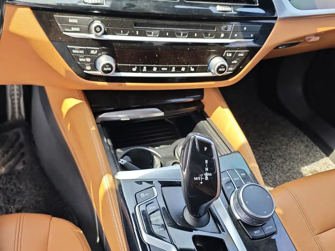 BMW 5 Series 2018 530Li Leading M Sport Package фото 10