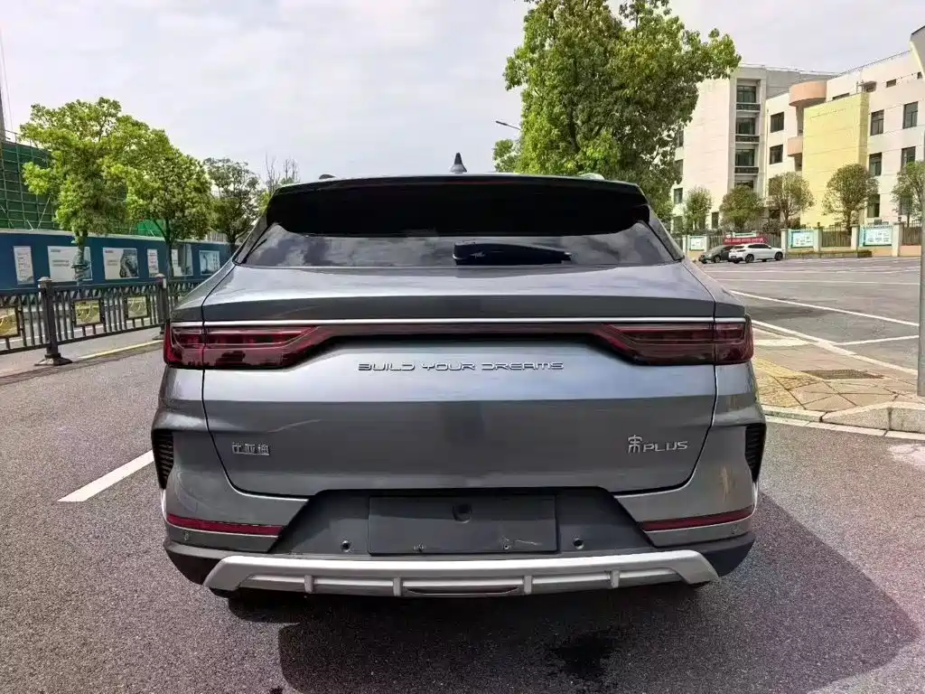 Фото 6 - BYD Song PLUS