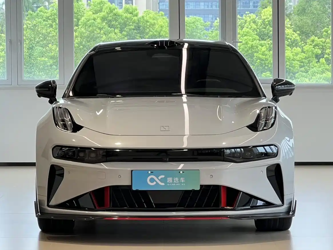2024 ZEEKR 001 FR