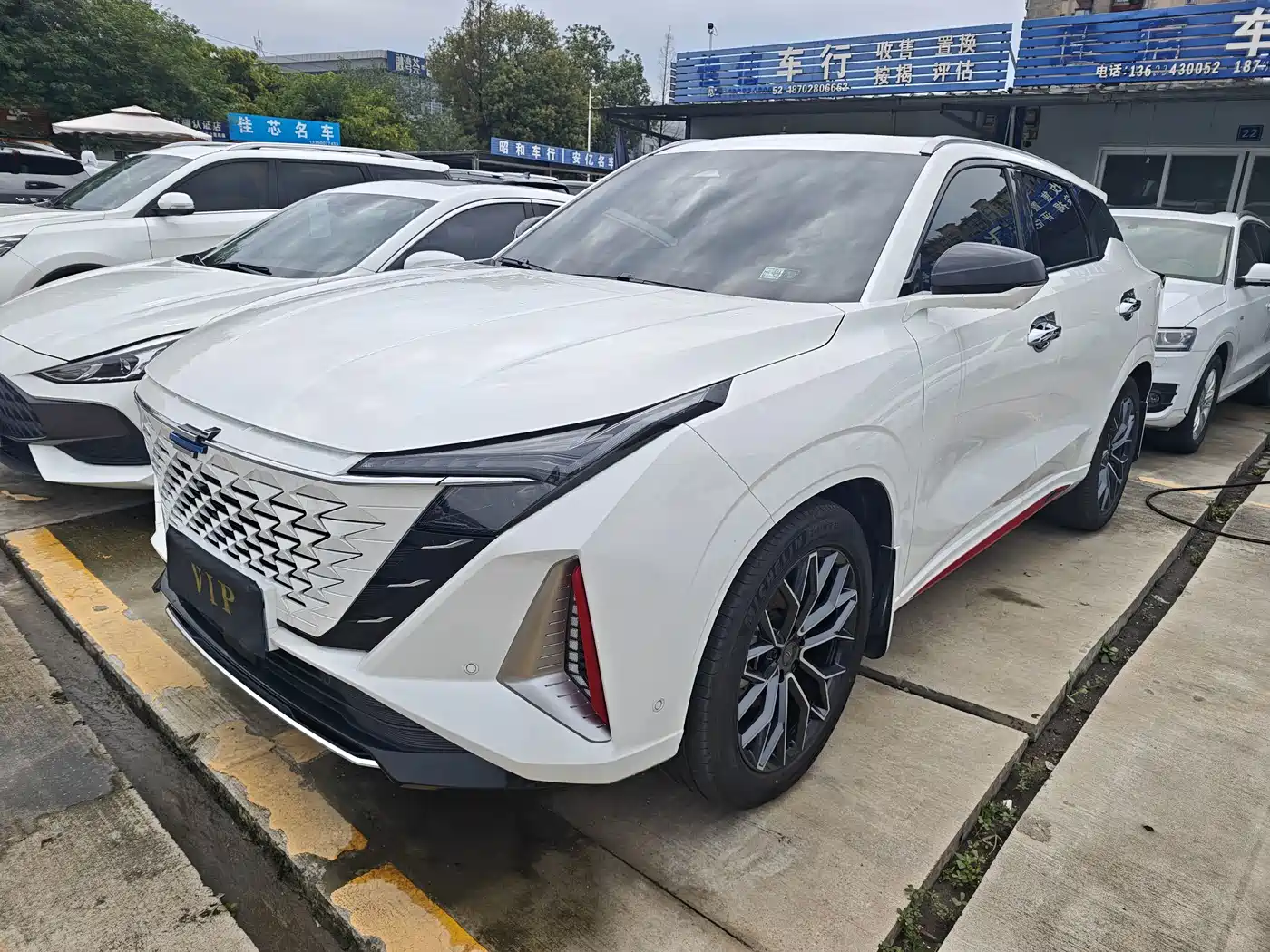 Changan Oshan Z6 2022 2022 Model Blue Whale 1.5T DCT Smart Navigation Type