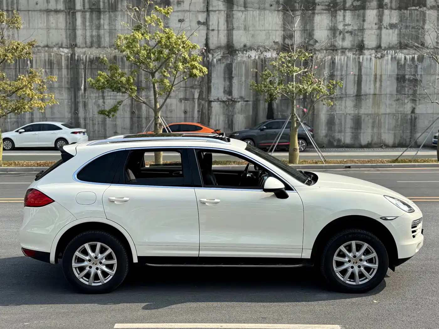 Porsche Cayenne 2011 Cayenne 3.0T фото 16