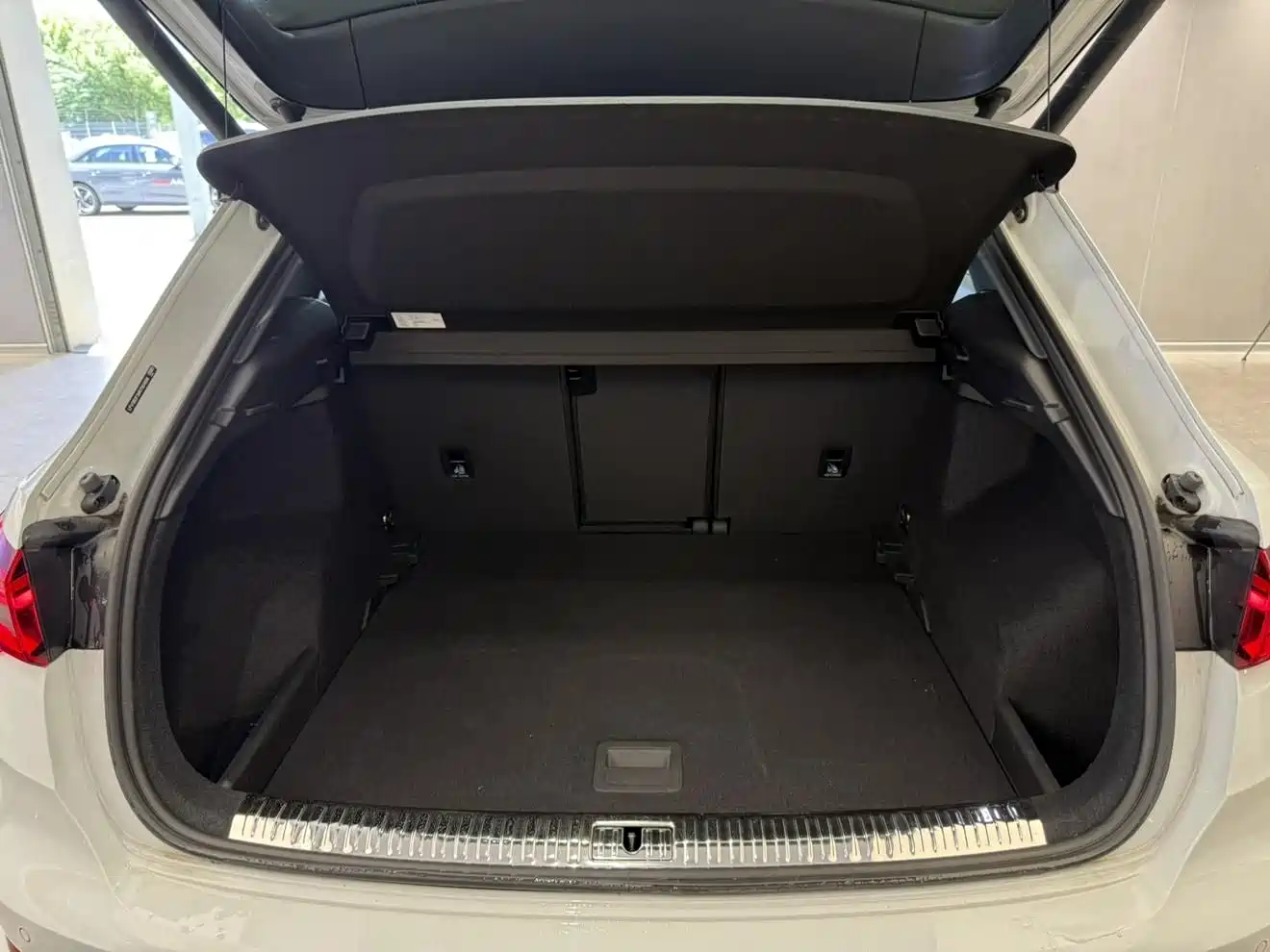 Audi Q3 2024 40 TFSI Fashion Sport фото 7