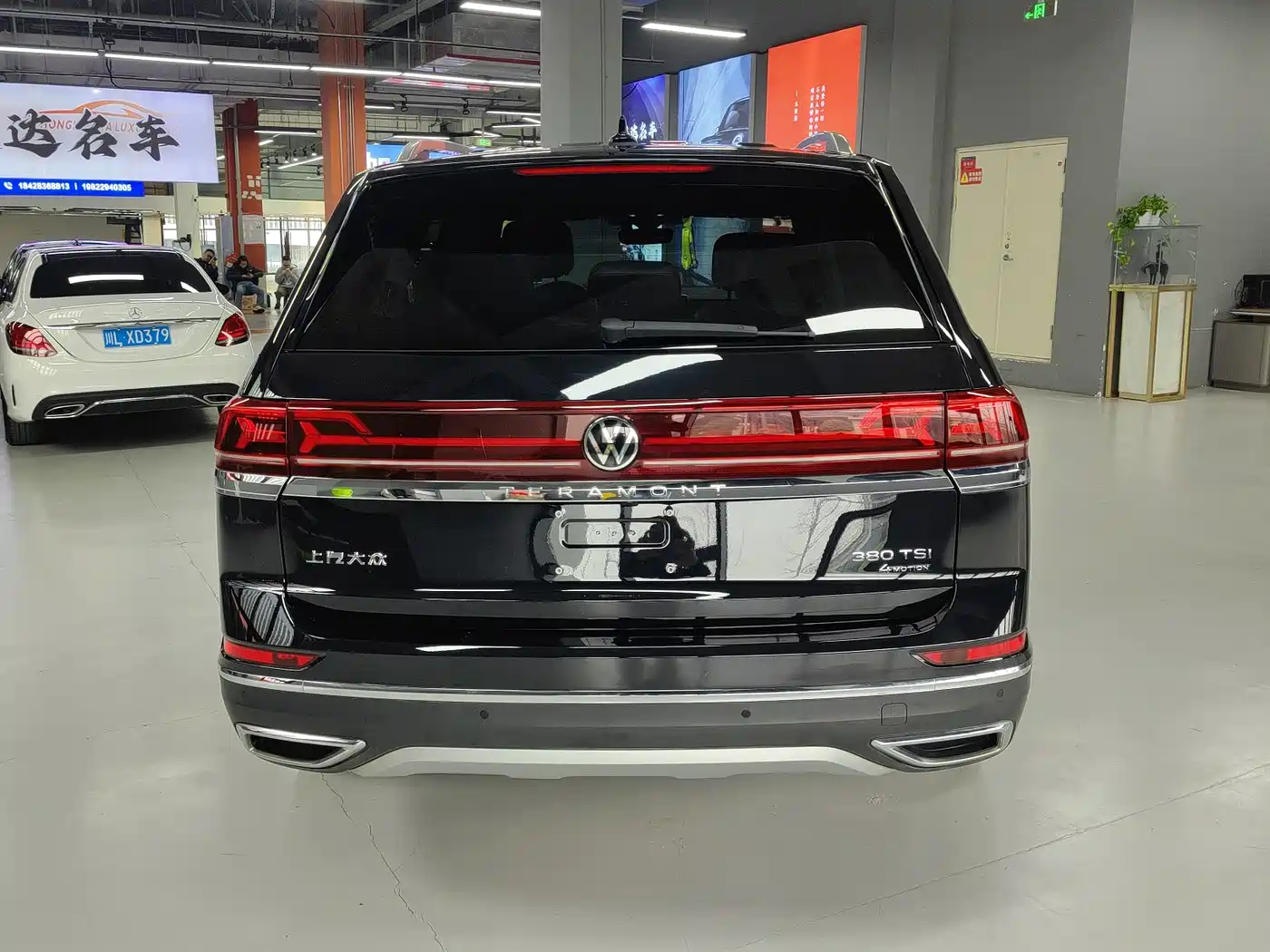Volkswagen Teramont 2023 380TSI AWD Premium Luxury Edition фото 23