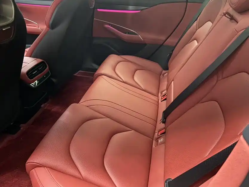 XIAOMI CAR XIAOMI SU7