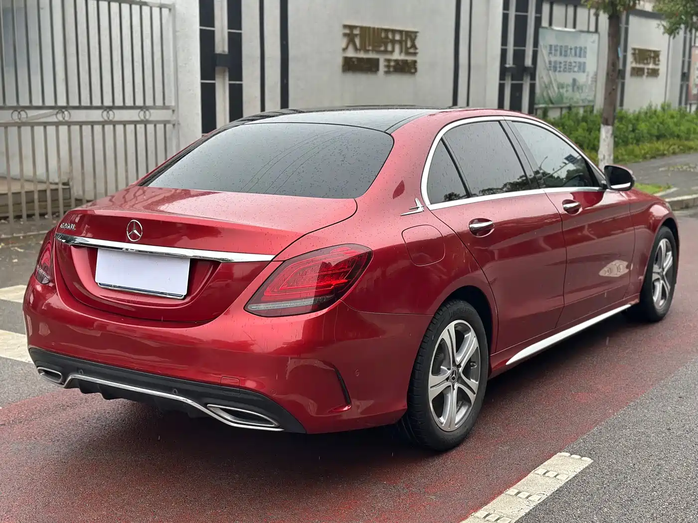 MERCEDES-BENZ C CLASS