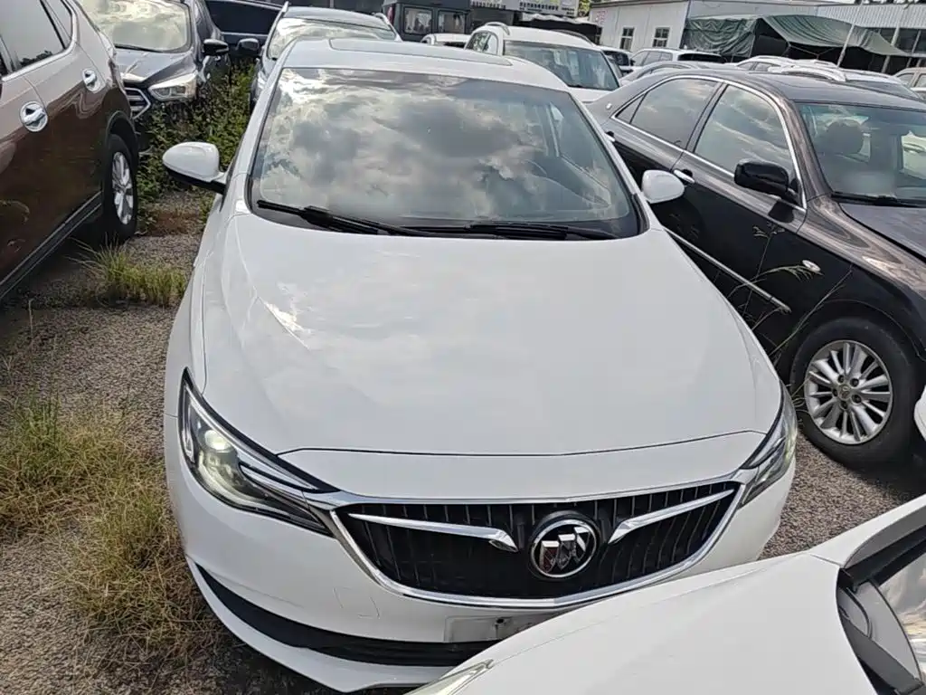 Фото 3 - Buick Excelle