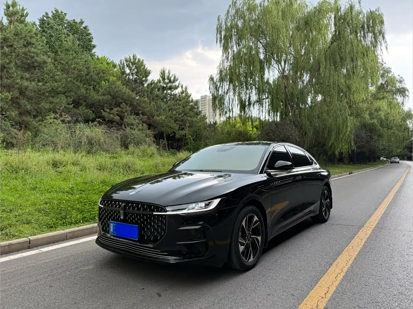 Lincoln Z 2022 Model iCool Premium Edition