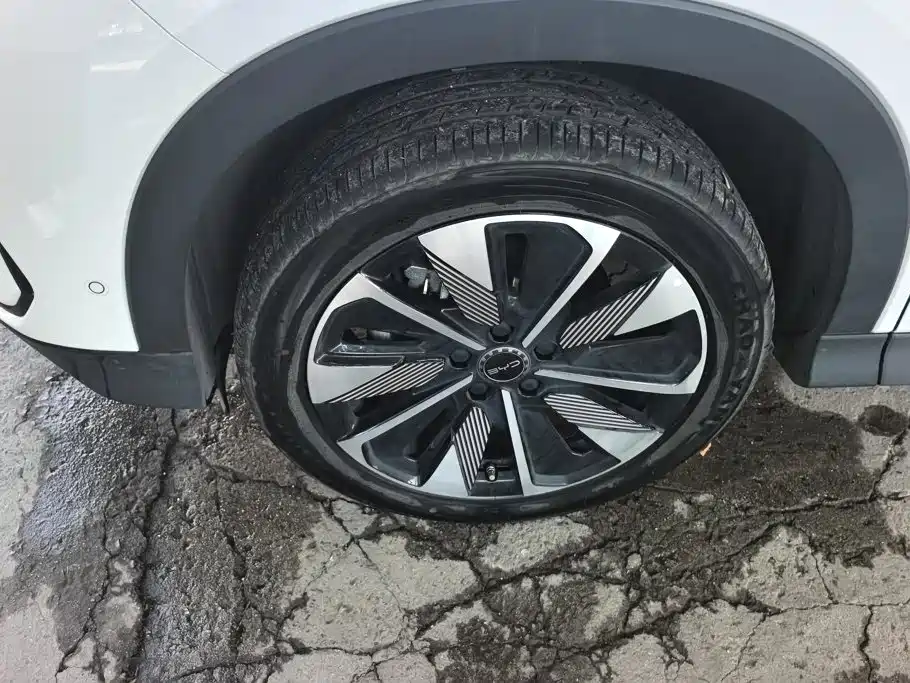 BYD Song PLUS PHEV 2025 2025 DM-i Smart Driving Edition 112KM Honor
