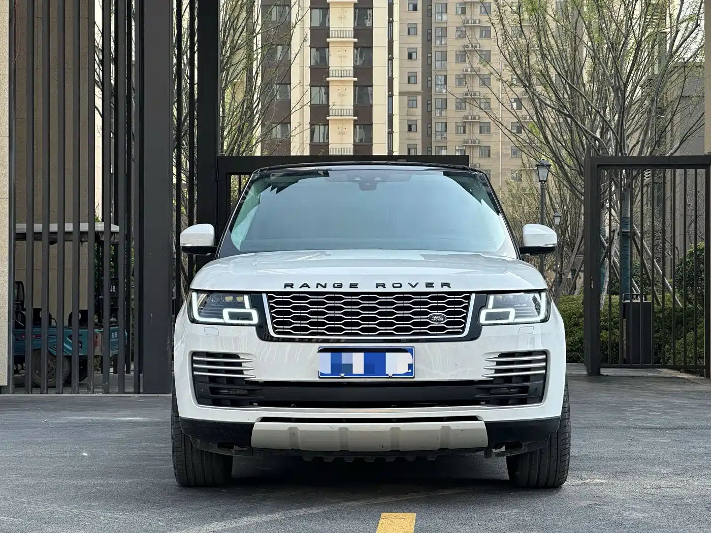 Land Rover Range Rover 2016 3.0 SC V6 Vogue фото 2