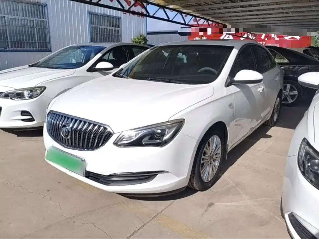 Фото 1 - Buick Excelle