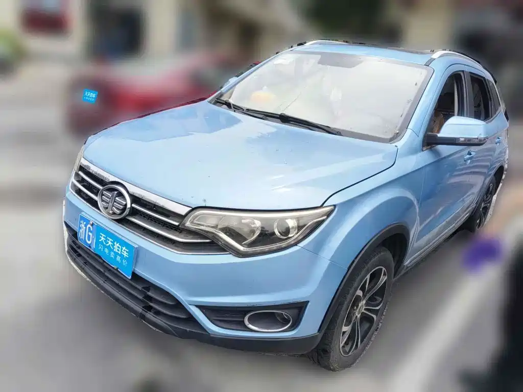 FAW Senya R7 2018 2017 Model 1.6L Automatic Luxury