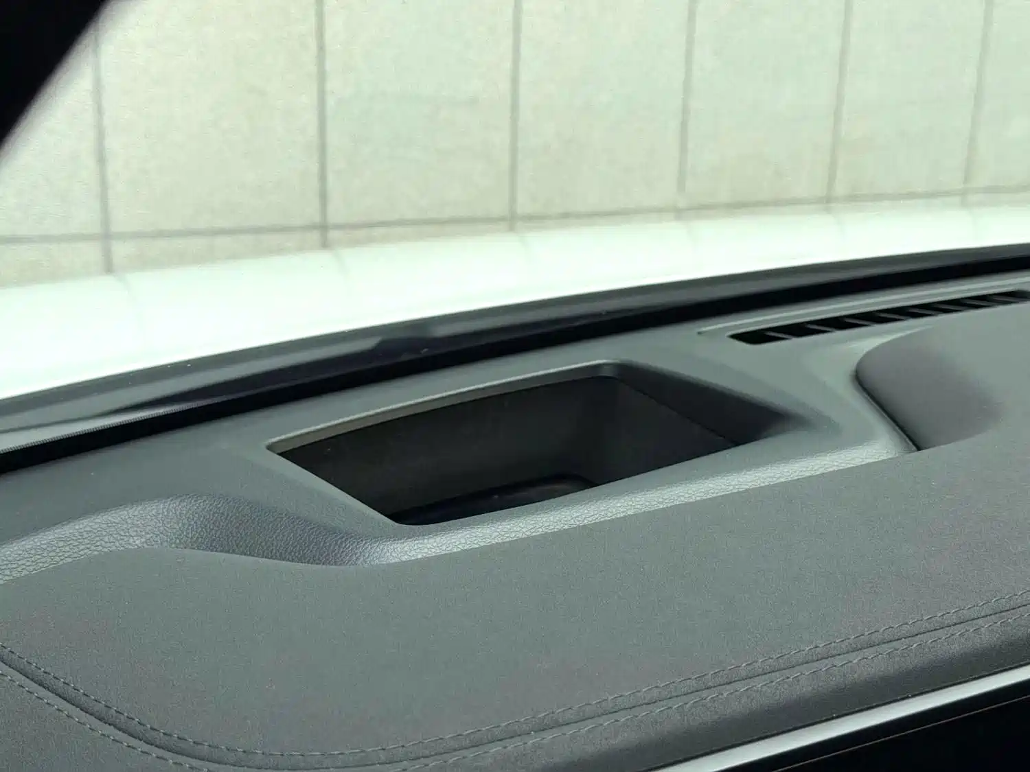 Фото 7 - NIO EC6
