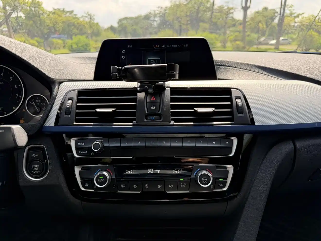 BMW 3 Series 2019 320i M Sport Package фото 13