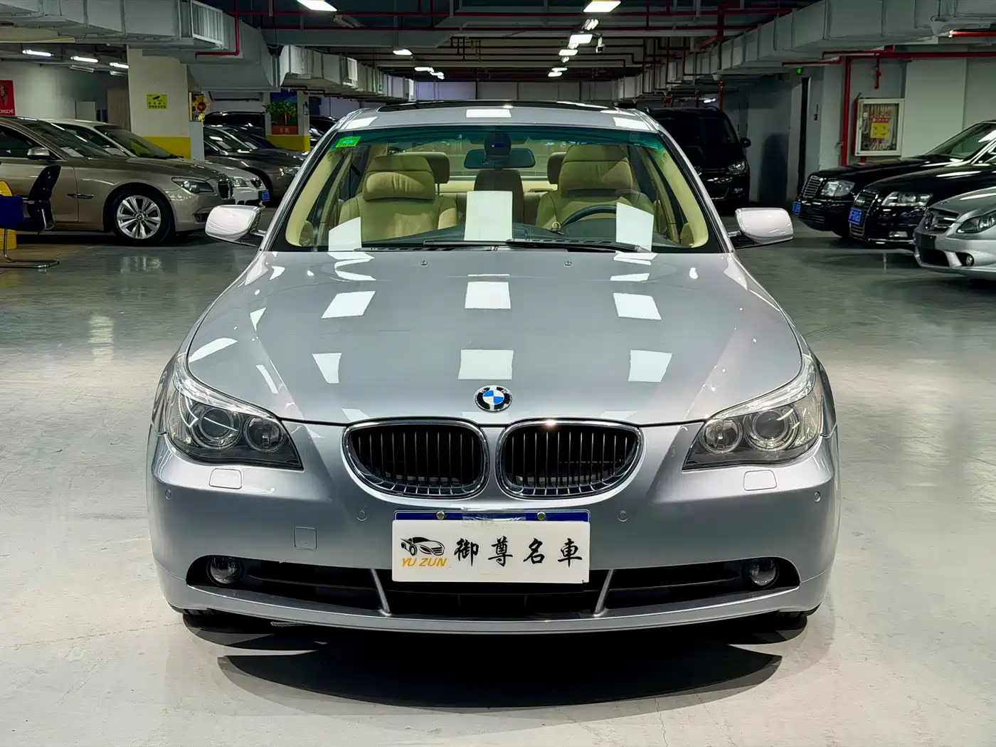 BMW 5 Series 2005 Model 530i фото 2