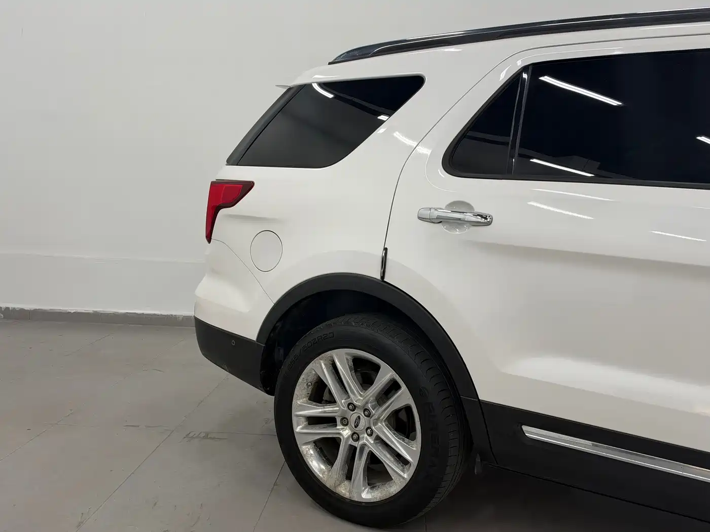 Ford Explorer (Import) 2018 2017 2.3T Elite Edition