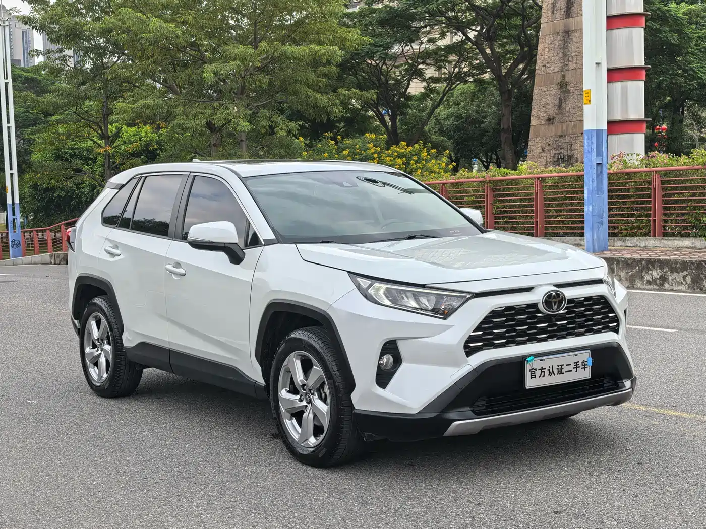 Toyota RAV4 Rongfang 2021 2.0L CVT 4WD Trend PLUS фото 3